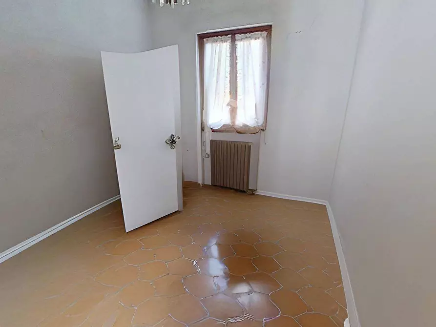 Immagine 39 di Villa in vendita  in VIA MULINO ROTTO SNC a Grantola