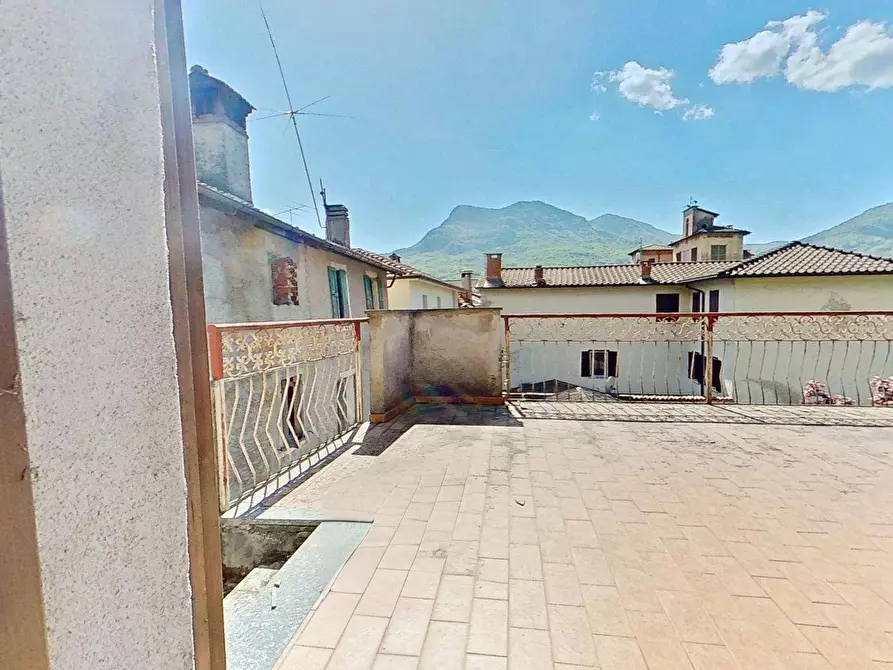 Immagine 49 di Villa in vendita  in VIA MULINO ROTTO SNC a Grantola