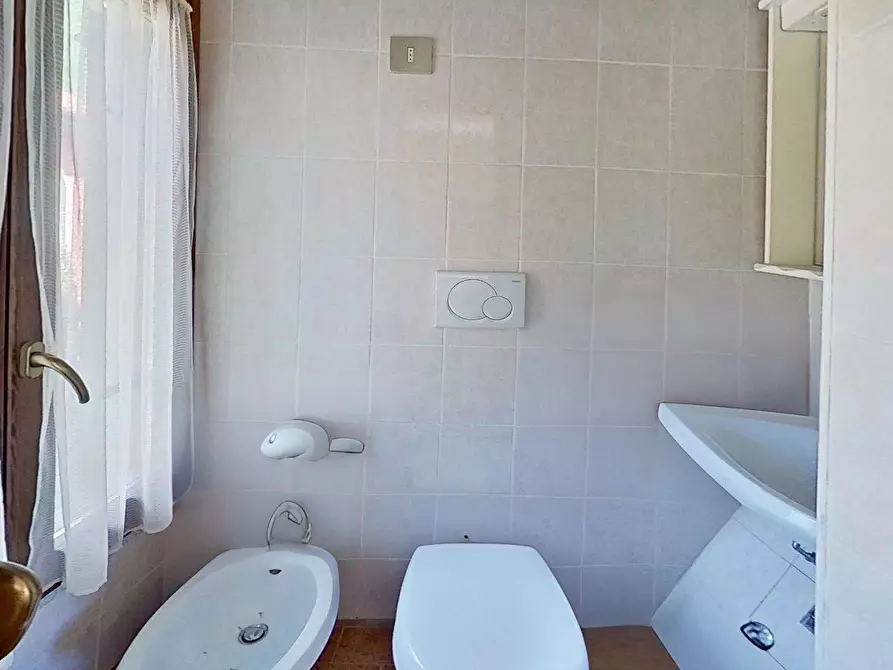 Immagine 58 di Villa in vendita  in VIA MULINO ROTTO SNC a Grantola