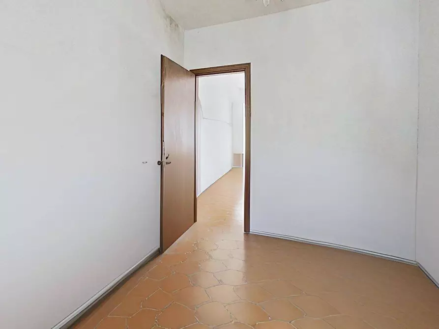 Immagine 66 di Villa in vendita  in VIA MULINO ROTTO SNC a Grantola