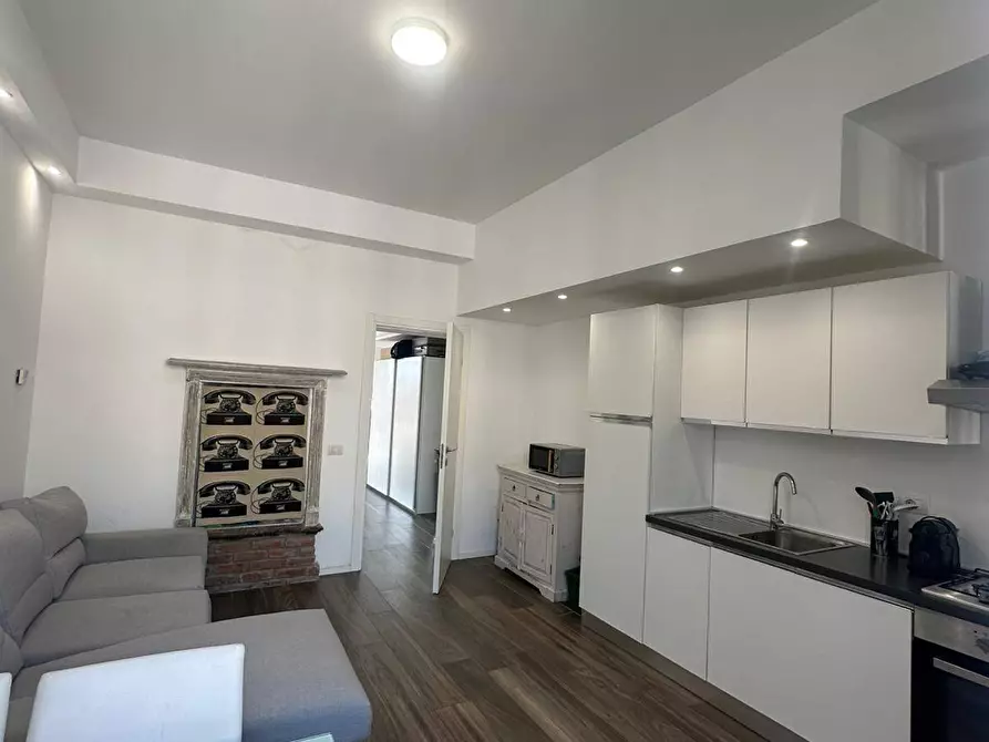 Immagine 5 di Appartamento in affitto  in Via Costanzo Cantoni 9 a Milano