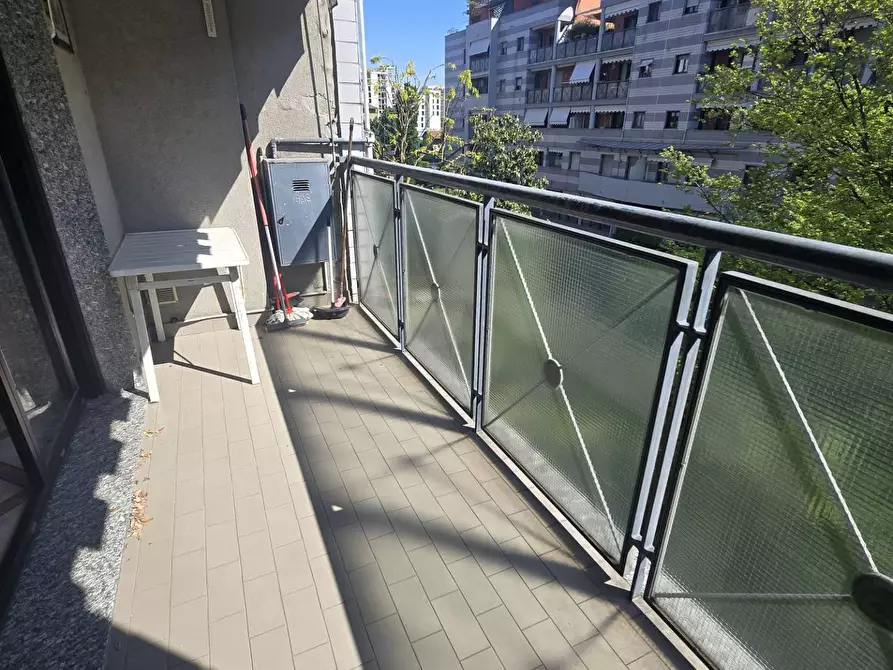 Immagine 5 di Appartamento in vendita  in Via Cividale Del Friuli 15 a Milano