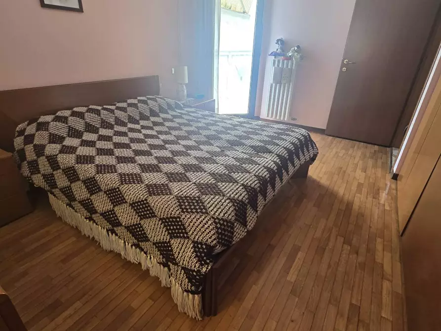 Immagine 13 di Appartamento in vendita  in Via Cividale Del Friuli 15 a Milano