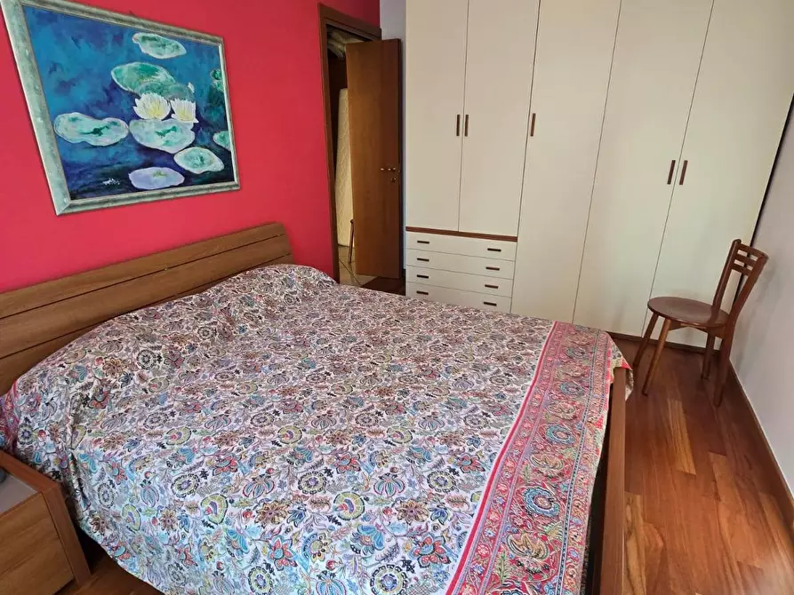 Immagine 11 di Appartamento in vendita  in Via Valsesia 8 a Milano