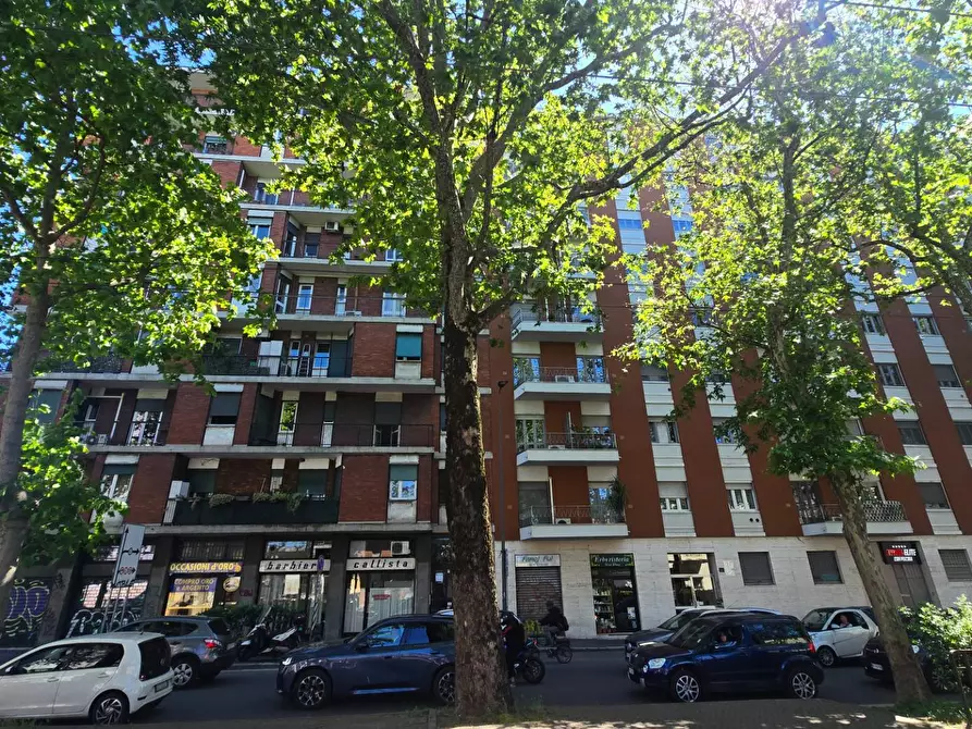 Immagine 1 di Appartamento in vendita  in Viale Liguria 50 a Milano