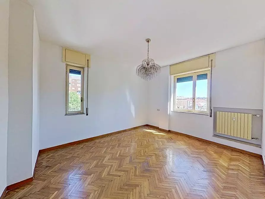 Immagine 15 di Appartamento in vendita  in Viale Liguria 50 a Milano