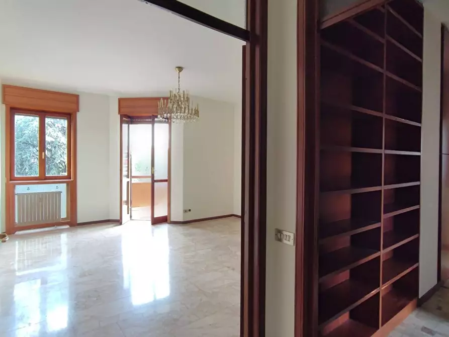 Immagine 4 di Appartamento in affitto  in Viale Legioni Romane 44 a Milano
