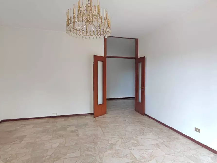 Immagine 5 di Appartamento in affitto  in Viale Legioni Romane 44 a Milano