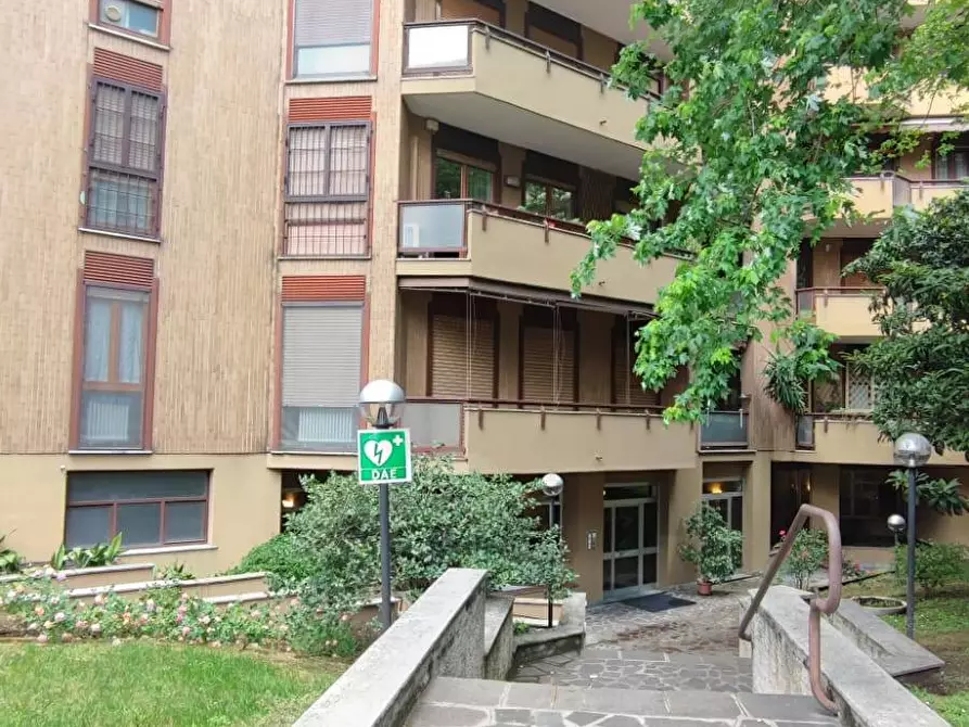 Immagine 15 di Appartamento in affitto  in Viale Legioni Romane 44 a Milano