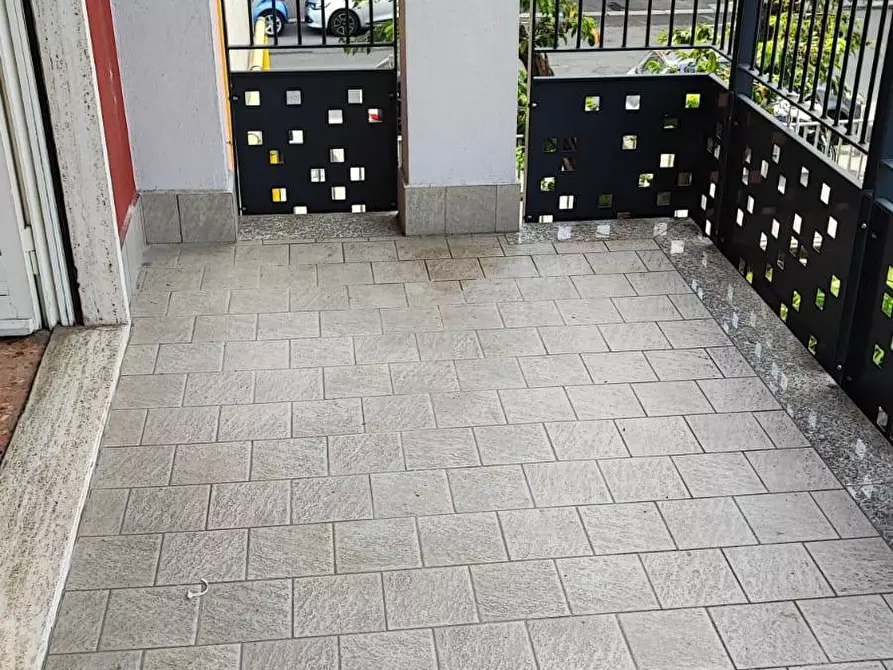 Immagine 6 di Appartamento in affitto  in Via Moncalvo 80 a Milano