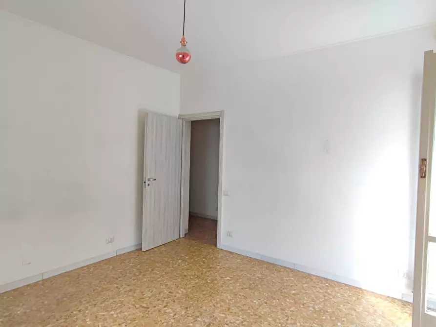 Immagine 10 di Appartamento in affitto  in Via Moncalvo 80 a Milano