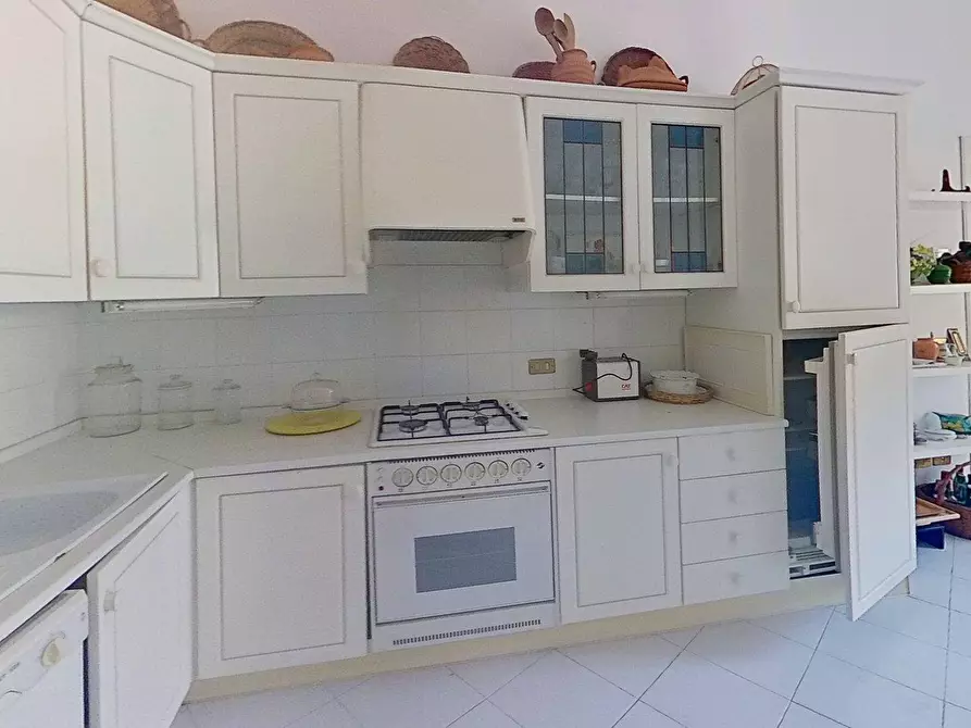 Immagine 5 di Villa in vendita  in PIAZZA SANTA FARA 13 a Bobbio