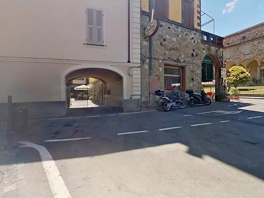Immagine 23 di Villa in vendita  in PIAZZA SANTA FARA 13 a Bobbio