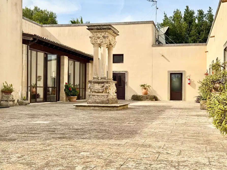 Immagine 11 di Rustico / casale in vendita  in Strada Comunale San Cesario - Caprarica a Bagnolo Del Salento