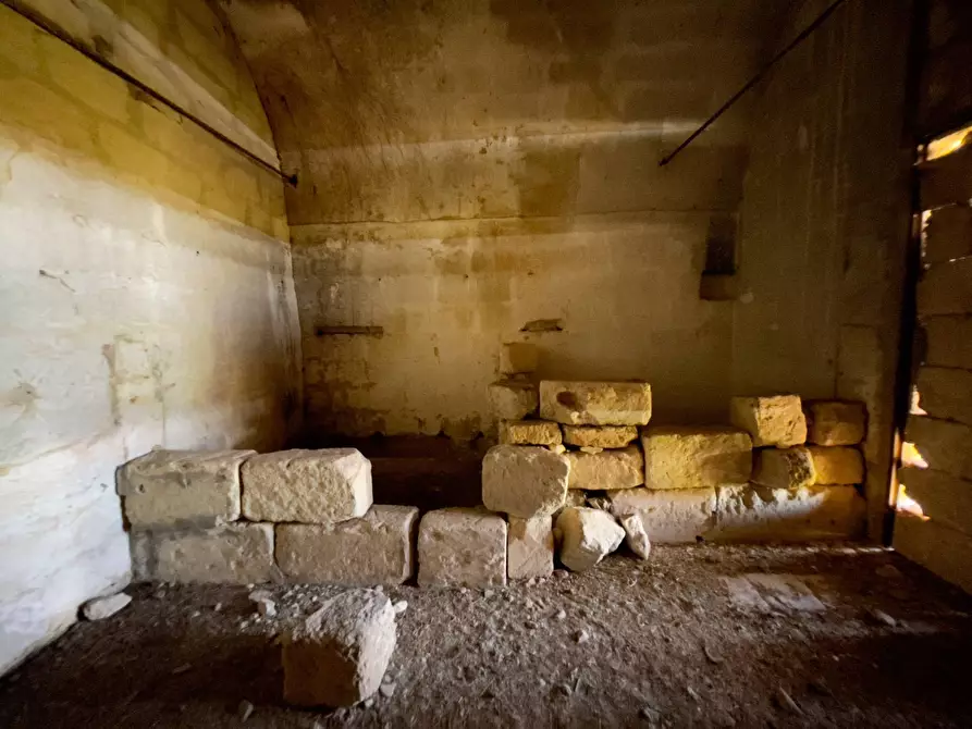 Immagine 18 di Rustico / casale in vendita  in Via Ardito Desio snc a Lecce