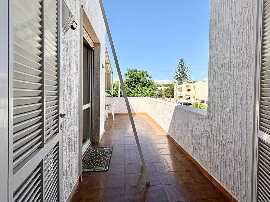 Immagine 20 di Villetta a schiera in vendita  in via Salvatore Allende 70 a Melendugno