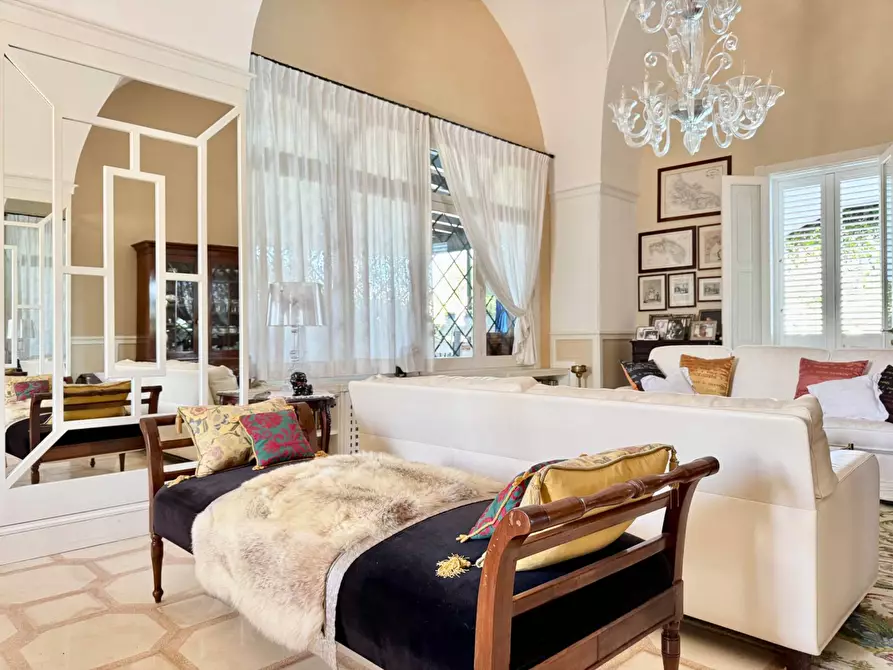 Immagine 12 di Villa in vendita  in via Gallipoli a Galatone