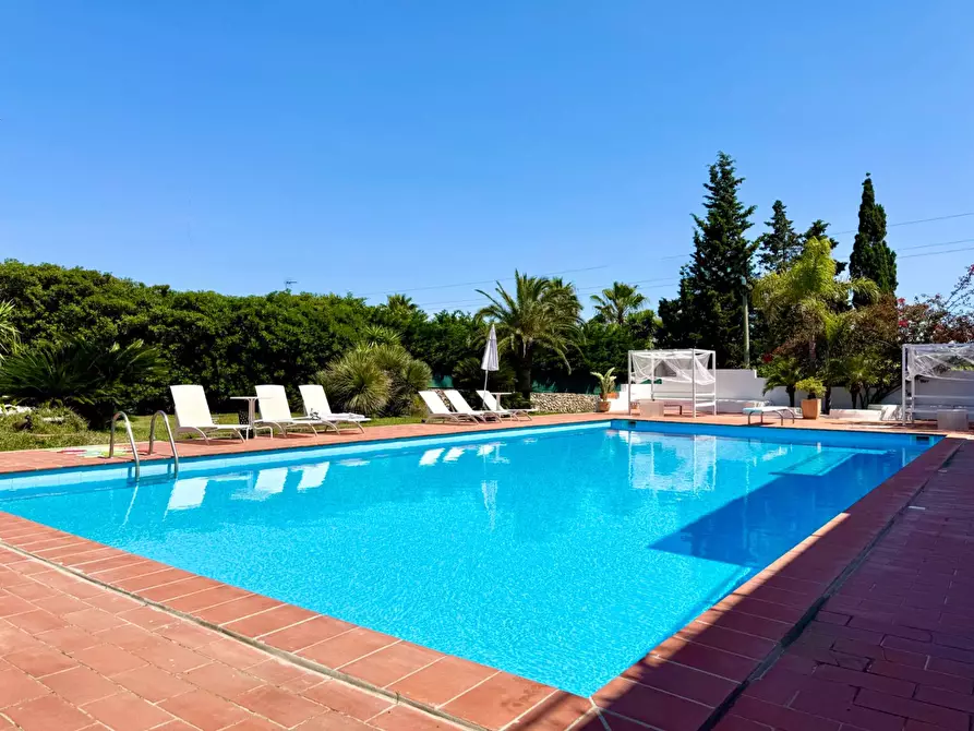 Immagine 6 di Villa in vendita  in via Gallipoli a Galatone