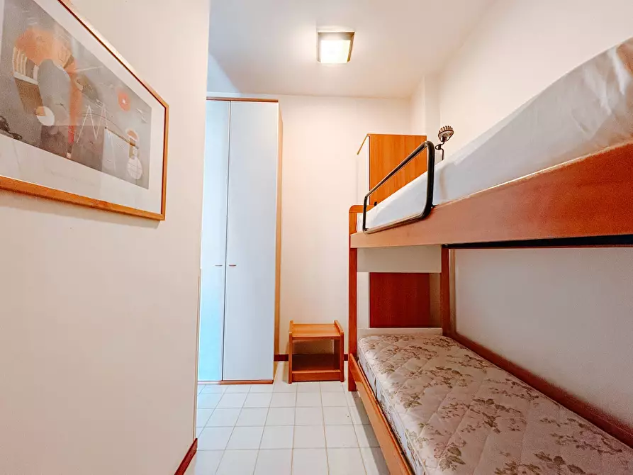 Immagine 5 di Appartamento in vendita  in Via Amerigo Vespucci snc a Lecce