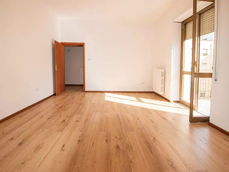 Immagine 3 di Appartamento in vendita  in via Montello 4 a Lecce