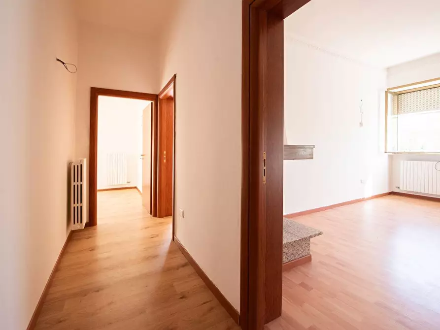 Immagine 9 di Appartamento in vendita  in via Montello 4 a Lecce