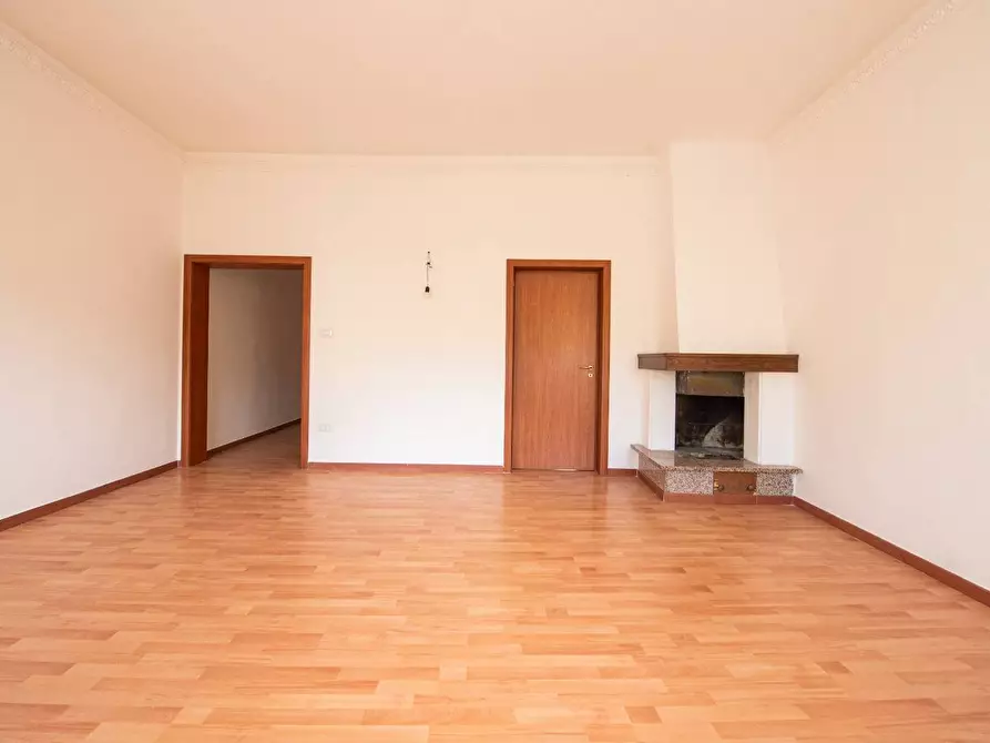 Immagine 5 di Appartamento in vendita  in via Montello 4 a Lecce