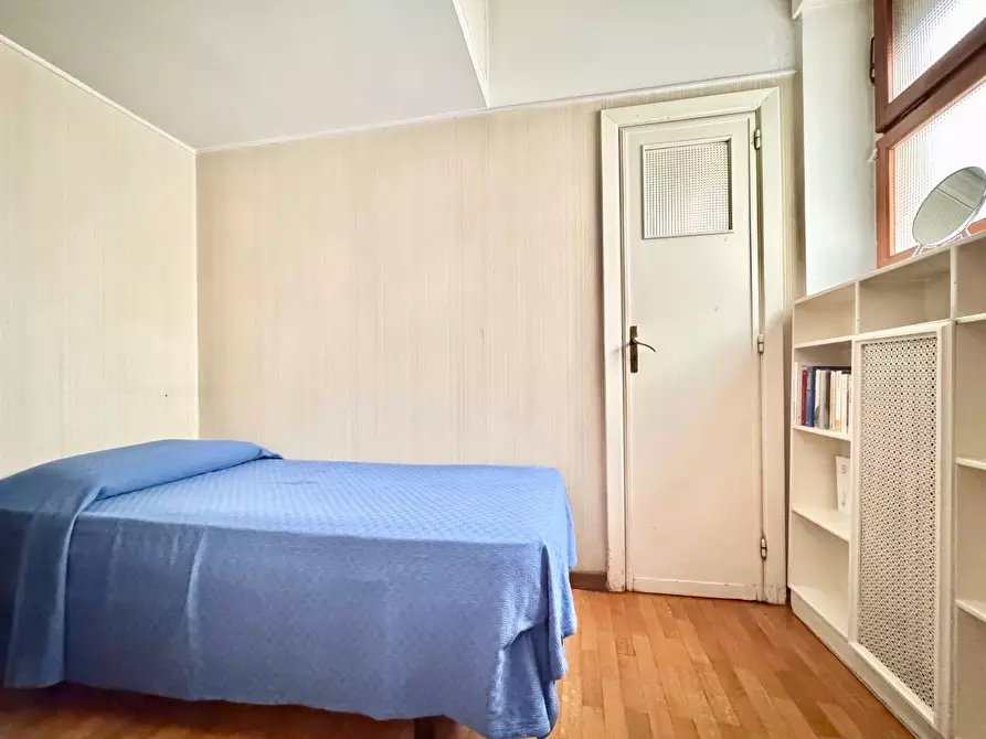 Immagine 12 di Appartamento in vendita  in Piazza Giuseppe Mazzini 72 a Lecce