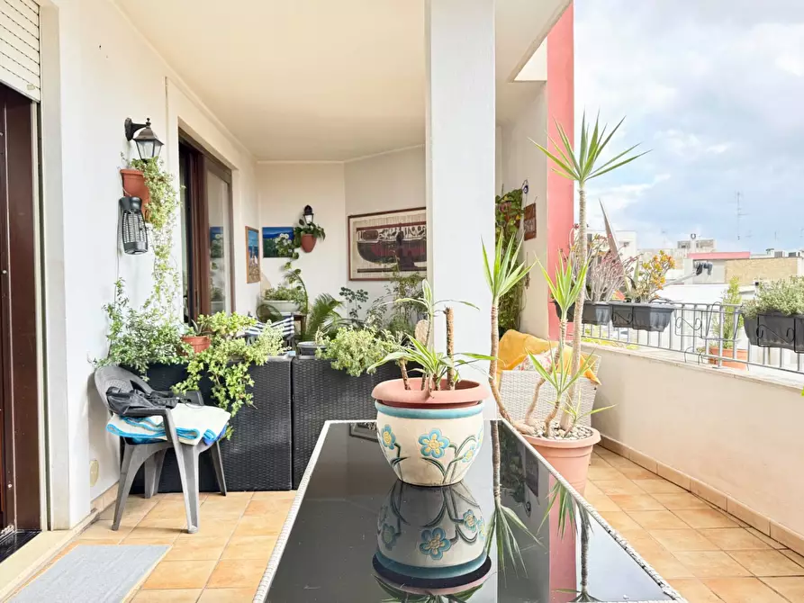 Immagine 2 di Appartamento in vendita  in via Guglielmo Marconi 13 a Trepuzzi