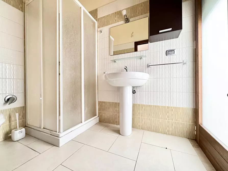 Immagine 19 di Appartamento in vendita  in via Lecce 111 a Gallipoli