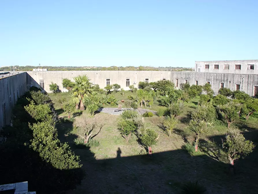 Immagine 2 di Capannone industriale in vendita  in via Enzo Ferrari 2 a Lecce