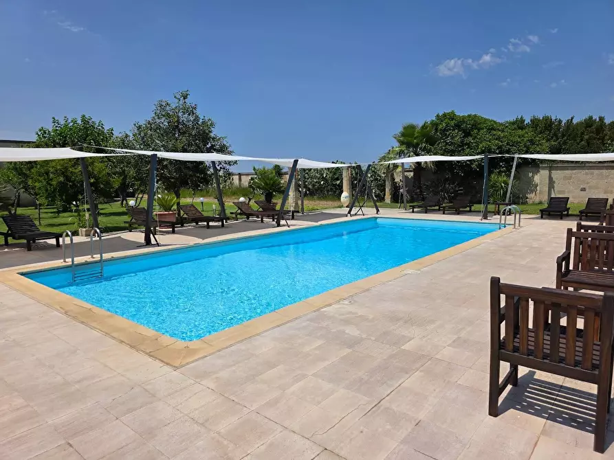 Immagine 2 di Rustico / casale in vendita  in Strada Comunale San Cesario - Caprarica a Bagnolo Del Salento