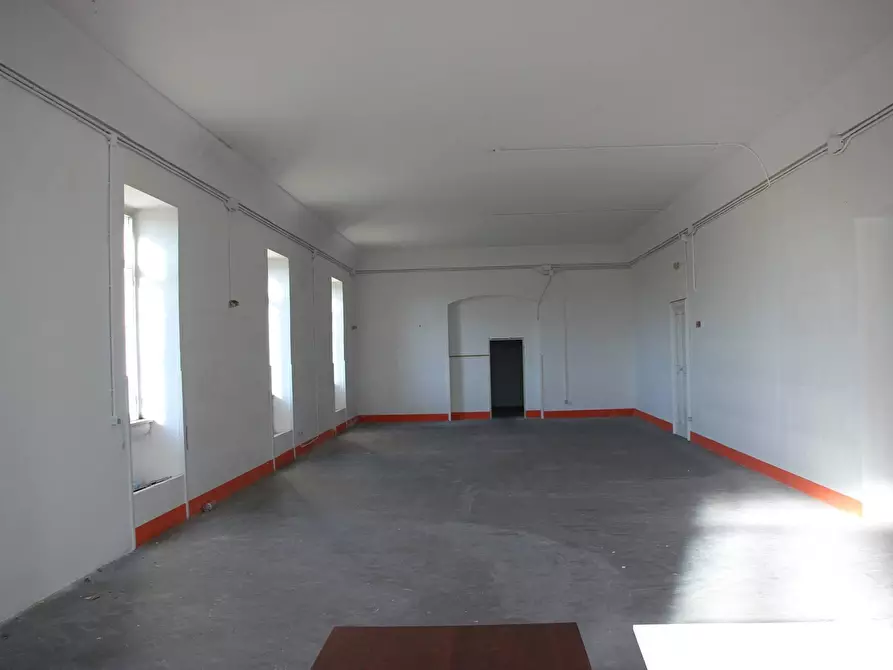 Immagine 2 di Capannone industriale in vendita  in via Enzo Ferrari a Lecce