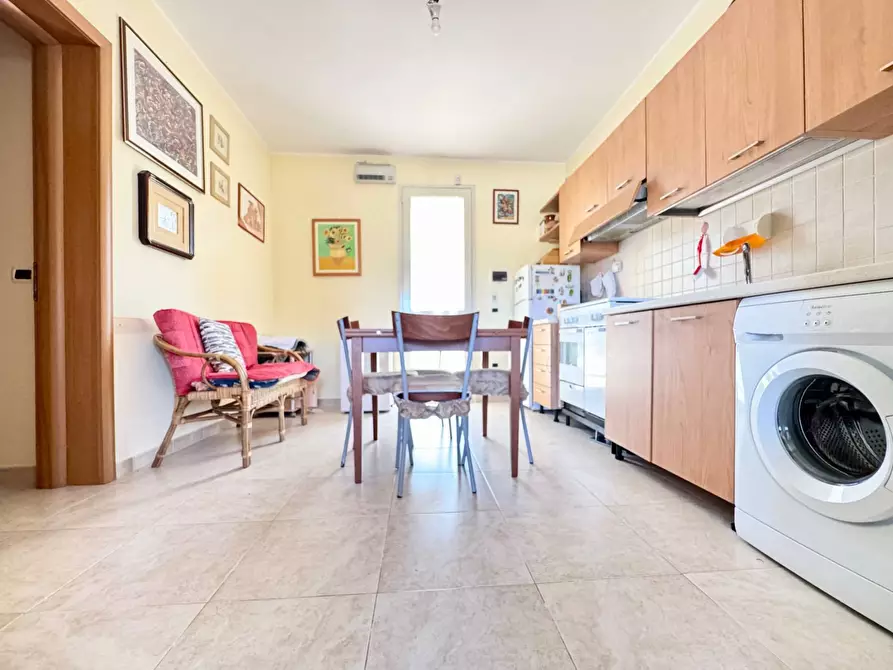 Immagine 9 di Casa semindipendente in vendita  in viale Dei Pashà 41 a Melendugno