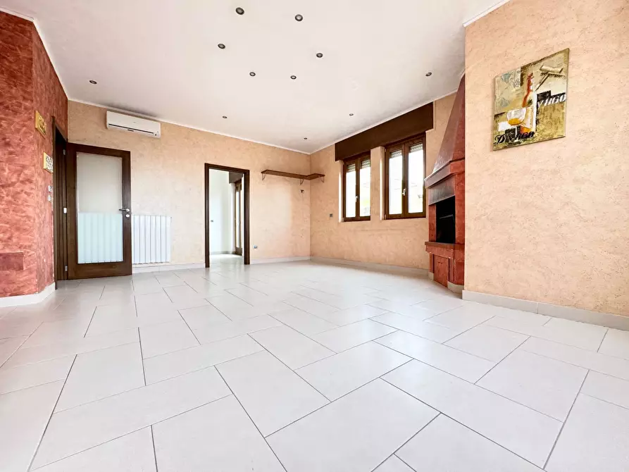 Immagine 5 di Appartamento in vendita  in via Lecce 111 a Gallipoli