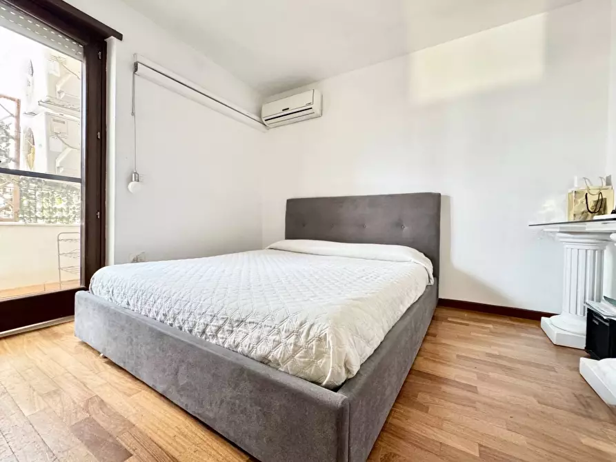 Immagine 9 di Appartamento in vendita  in via Guglielmo Marconi 13 a Trepuzzi