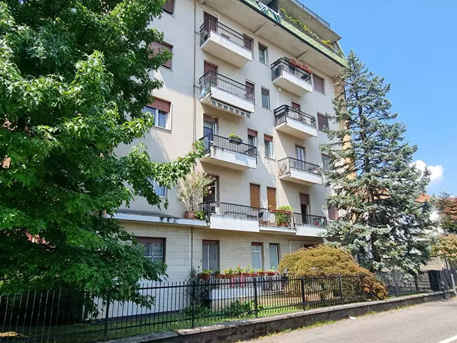 Immagine 3 di Appartamento in vendita  in Via Verdi 14 a Sovico