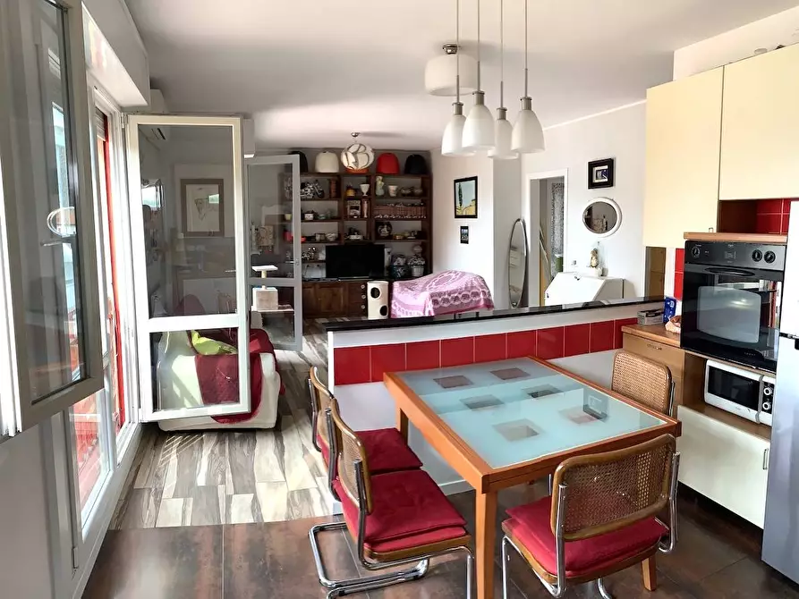 Immagine 7 di Appartamento in vendita  in via Pannunzio a Milano