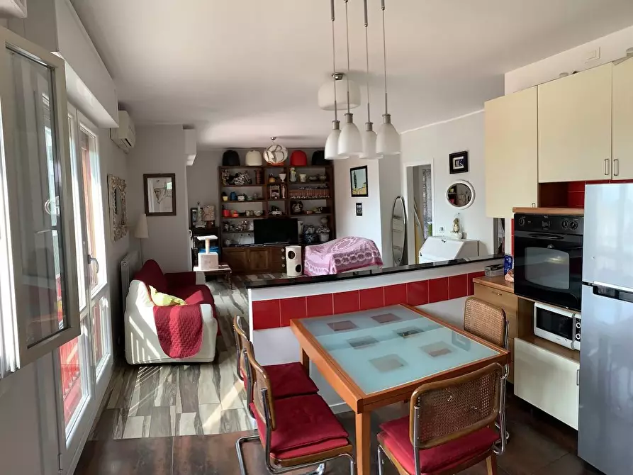 Immagine 11 di Appartamento in vendita  in via Pannunzio a Milano