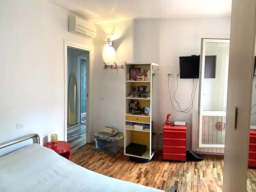 Immagine 16 di Appartamento in vendita  in via Pannunzio a Milano