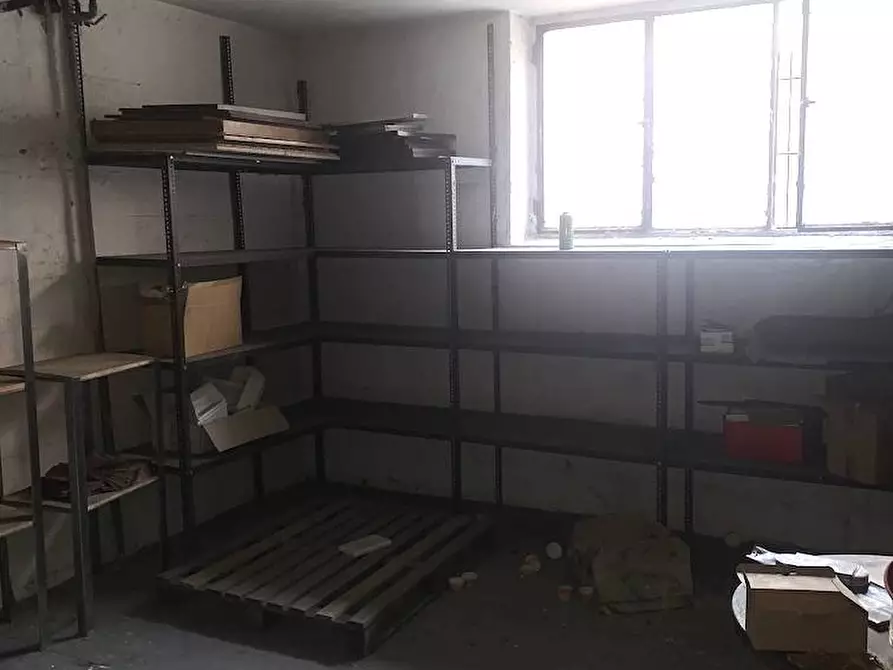 Immagine 20 di Negozio in affitto  in via IV Novembre 112 a Settimo Milanese
