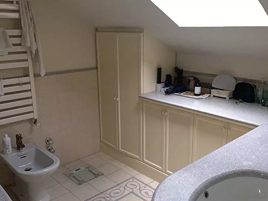 Immagine 27 di Appartamento in vendita  in Via Lambro a Milano