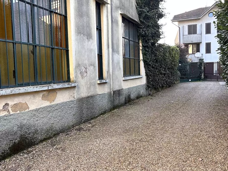 Immagine 10 di Ufficio in affitto  in via San Siro 40 a Cornaredo