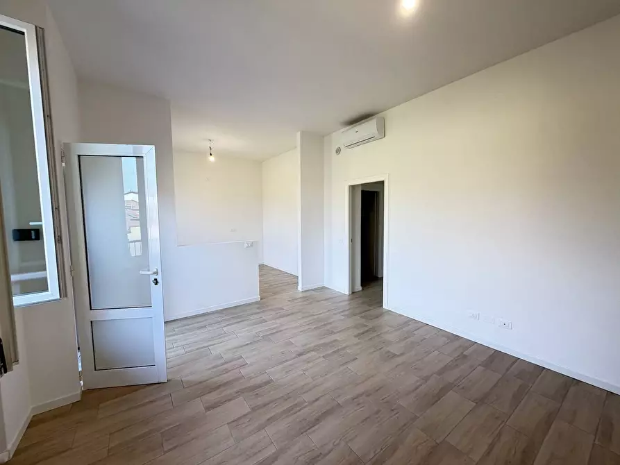 Immagine 2 di Appartamento in affitto  in via Ornato 7 a Milano