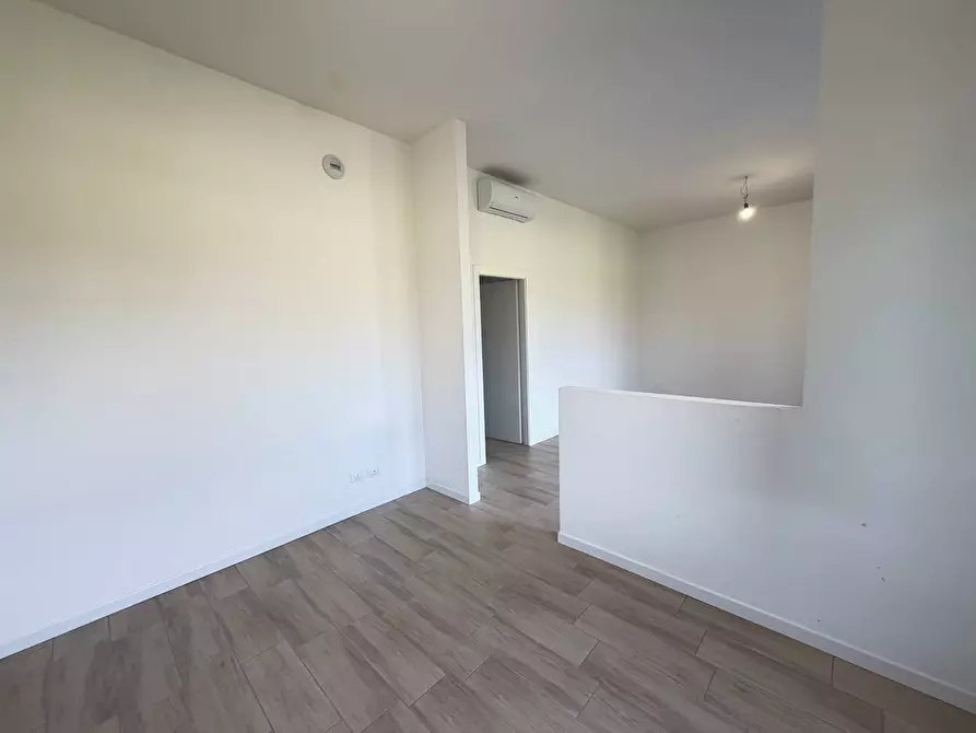 Immagine 4 di Appartamento in affitto  in via Ornato 7 a Milano