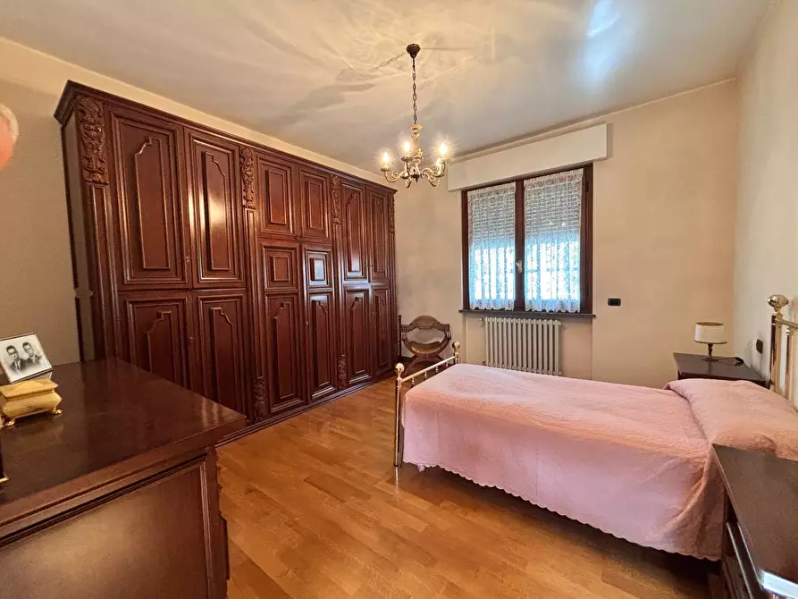 Immagine 14 di Villa in vendita  in via Marziale a Rho