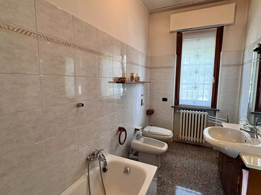 Immagine 18 di Villa in vendita  in via Marziale a Rho