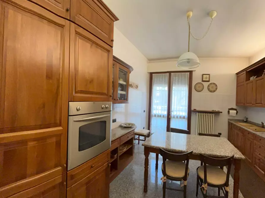 Immagine 44 di Villa in vendita  in via Marziale a Rho