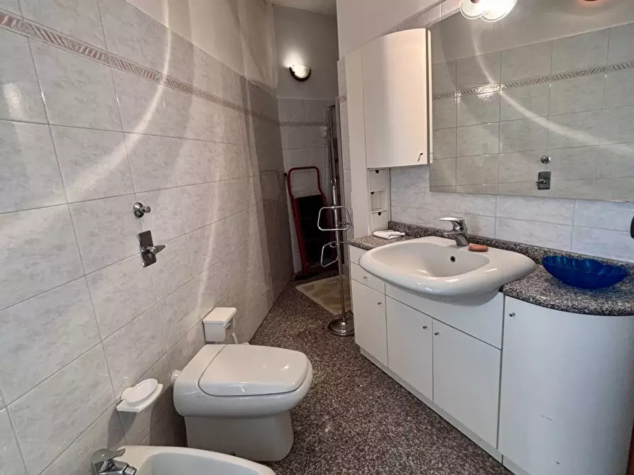 Immagine 48 di Villa in vendita  in via Marziale a Rho