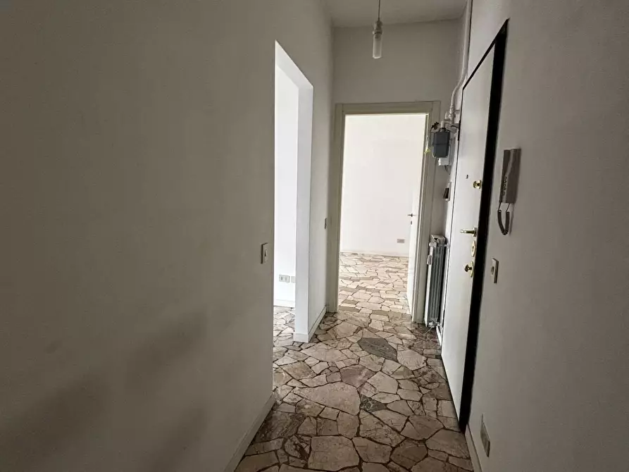 Immagine 13 di Appartamento in affitto  in via Govone a Milano