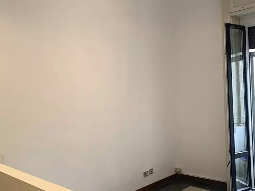 Immagine 11 di Appartamento in vendita  in piazzza Firenze 2 a Milano